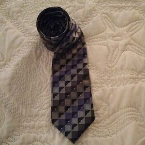 ⚜️ Ziggurat Men's Tie